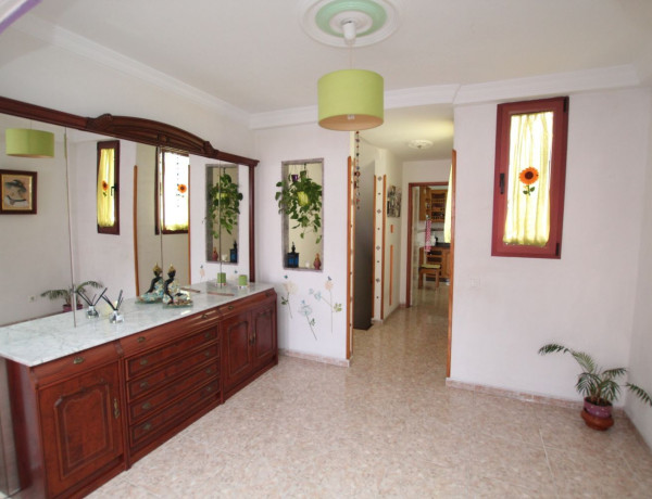 Продажа квартиры в Calle Federico Viera, Las Palmas de Gran Canaria photo 1