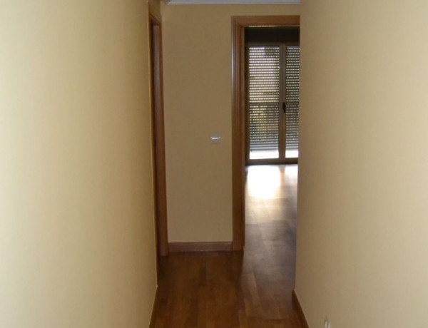 Piso en venta en Centro Ciudad , Plasencia photo 1