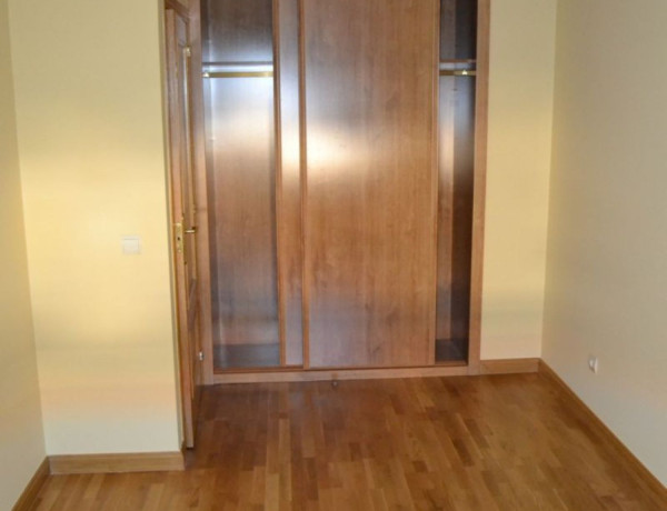 Piso en venta en Centro Ciudad , Plasencia thumbnail 1