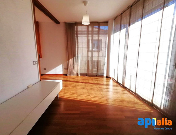Piso en venta en  Herrera, Mataró photo 4