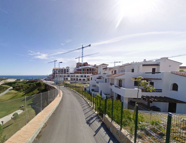 Bajo en venta en  Urbanizacion Resid. Mirabella, 4 S , Casares photo 3