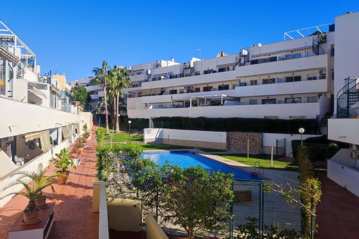 Sale of apartment in Calle Poseidon, 6, Benalmádena
photo 3