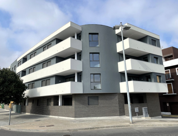 Bajo en venta en  PRAT DE LA RIBA, 109, Lleida photo 1