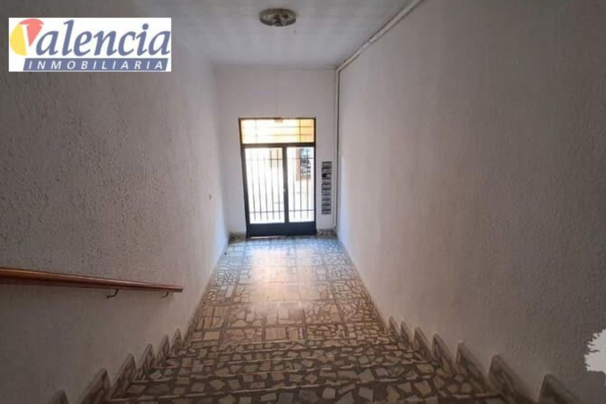 Propiedades en venta y alquiler en España photo 2