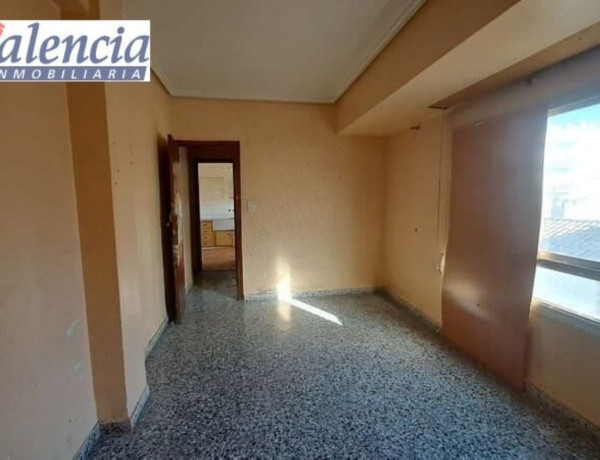 Piso en venta en Zona Calle Valencia - La Ermita , Torrent thumbnail 2