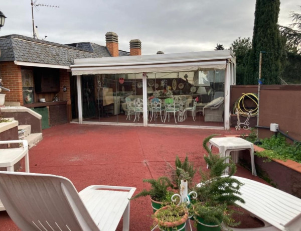 Дуплекс на продажу в Vicente aleixandre, Majadahonda photo 1