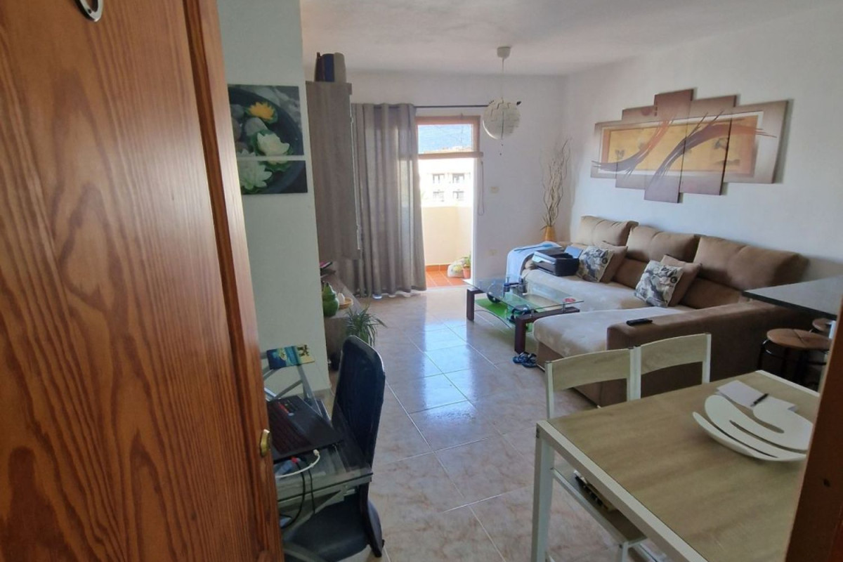 Venta de piso en Calle Tinerfe el Grande, Adeje
photo 1