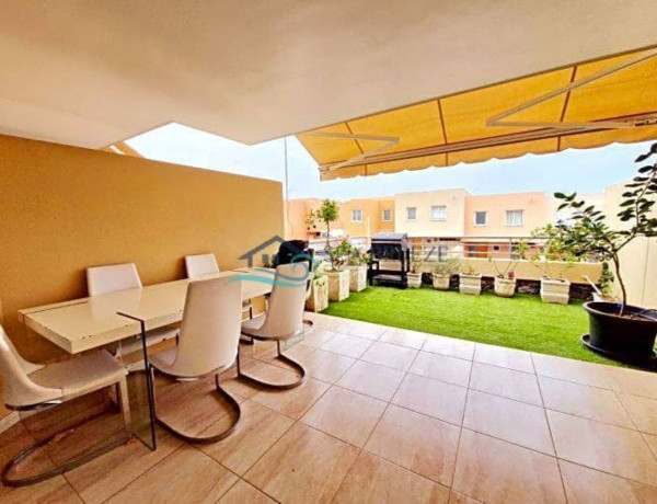 Chalet independiente en venta en  Costa del Silencio-Las Galletas , Arona photo 4