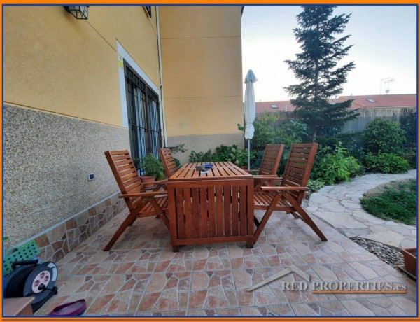 Semi-detached house for sale in , El Viso de San Juan thumbnail 2