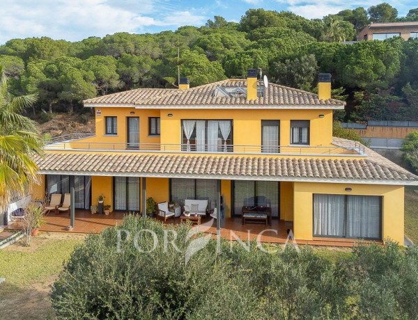 Chalet independiente en venta en Puig Ses Forques-Torre Colomina , Calonge thumbnail 1