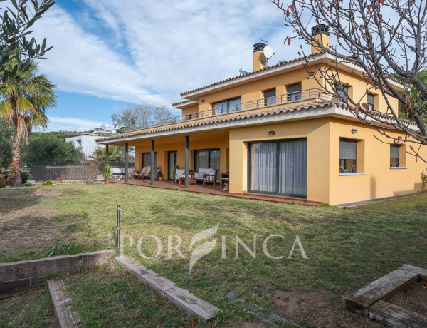 Chalet independiente en venta en  Puig Ses Forques-Torre Colomina , Calonge photo 4