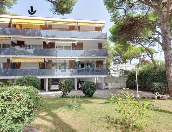 Estudio en venta en , Castelldefels photo 1