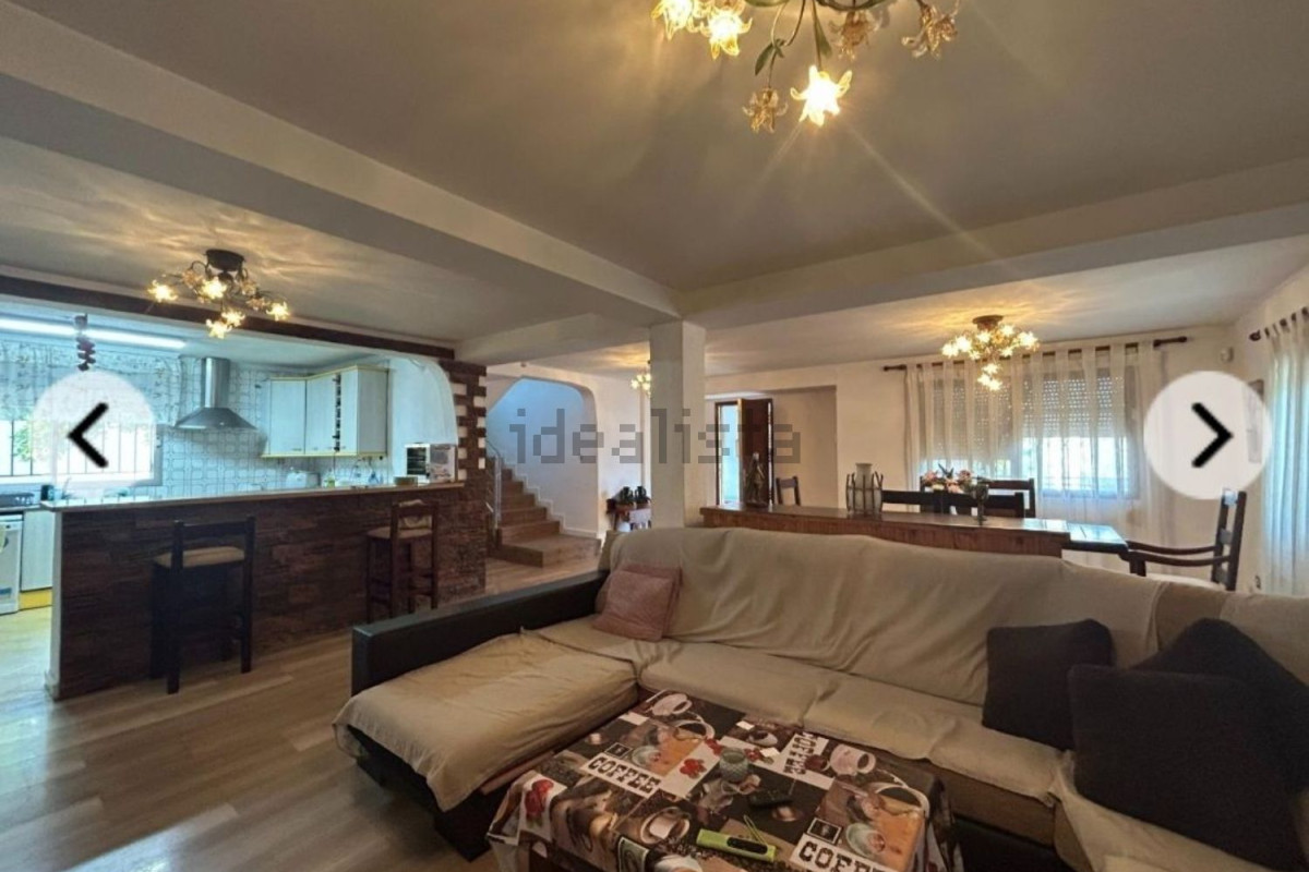 Casa o chalet independiente en venta en calle del Patinet, 88, Riba-Roja de Túria
photo 2