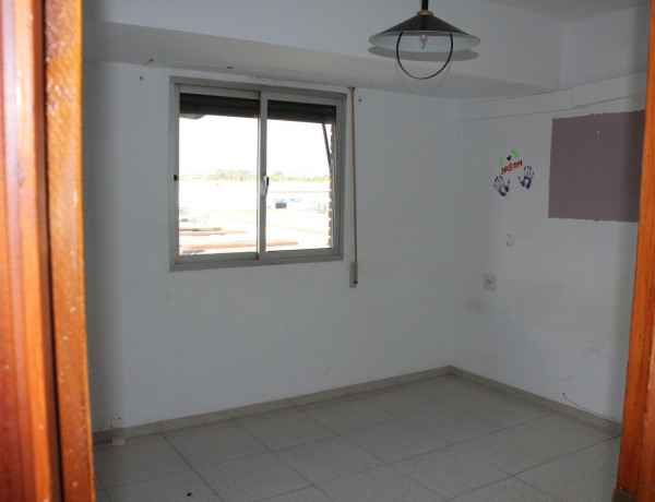 Piso en venta en , La Torre photo 4