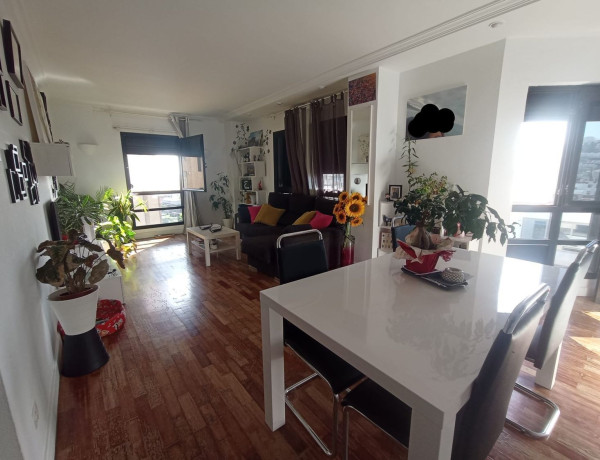 Продажа квартиры в Avenida marítima de canarias, 20, Las Palmas de Gran Canaria thumbnail 1