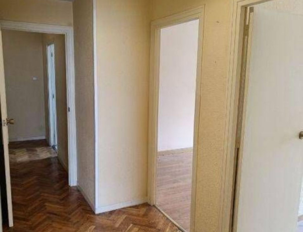 Apartment for sale in  Alcobendas Centro , Alcobendas photo 4