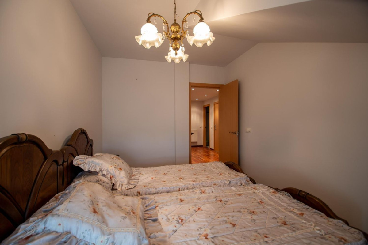 Venta de piso en Calle Buenos Aires, Villaviciosa
photo 5