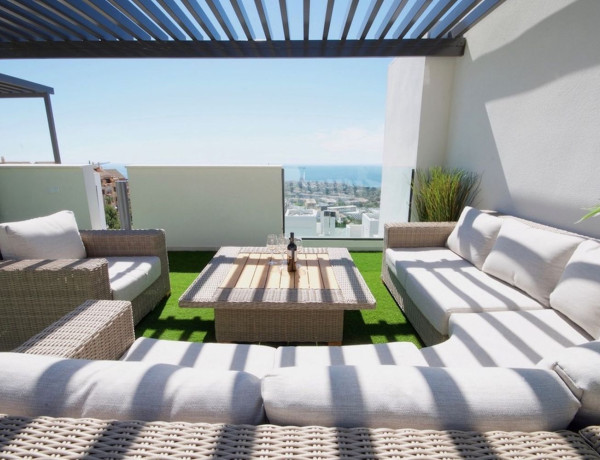 Piso en venta en Benalmádena Pueblo , Benalmádena thumbnail 2