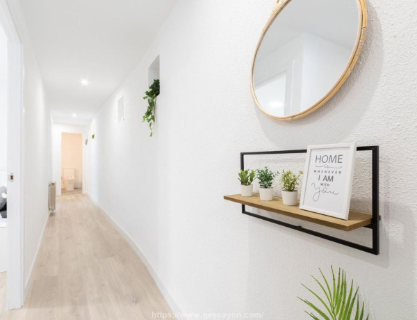 Apartment for sale in Calle Francisco Pizarro, Palencia thumbnail 1