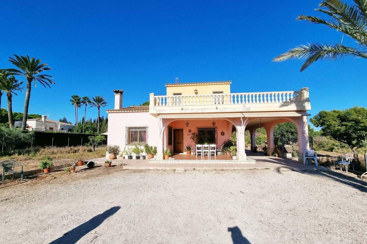 Venta de chalet independiente en Elche Ciudad, Elche / Elx
 photo 3
