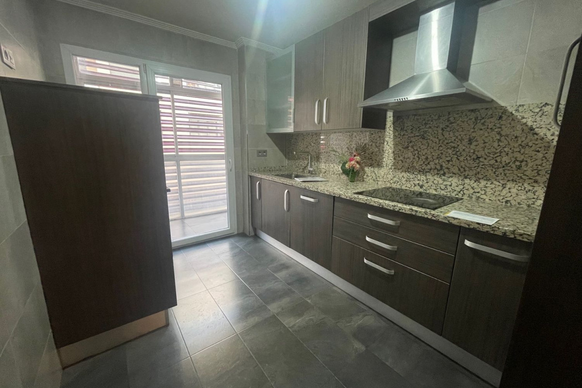 Sale of apartment in Avenida Santander, Palencia
photo 1
