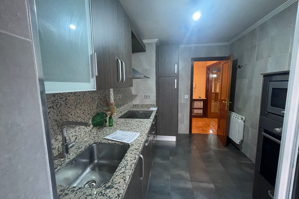 Sale of apartment in Avenida Santander, Palencia
photo 3