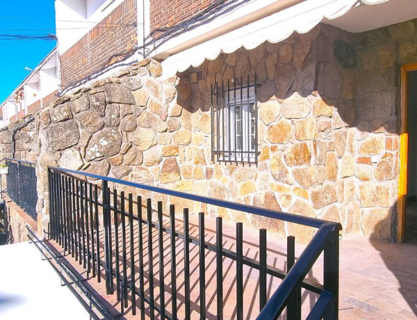 Semi-detached house for sale in , Guadalix de la Sierra photo 1