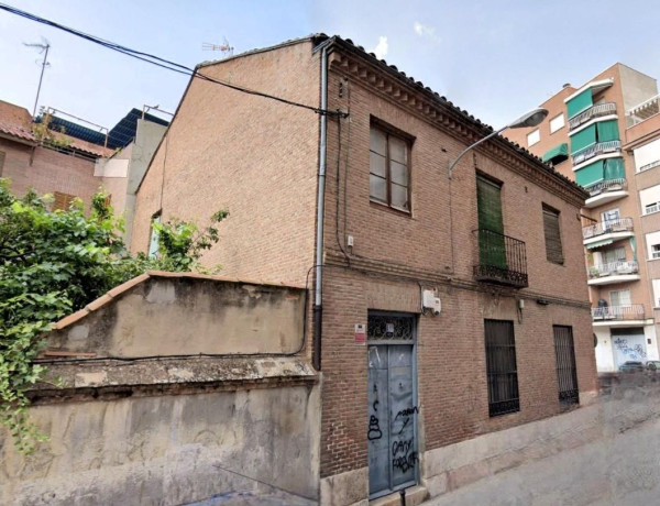 Edificio en venta en San Isidro - Los Almendros photo 1