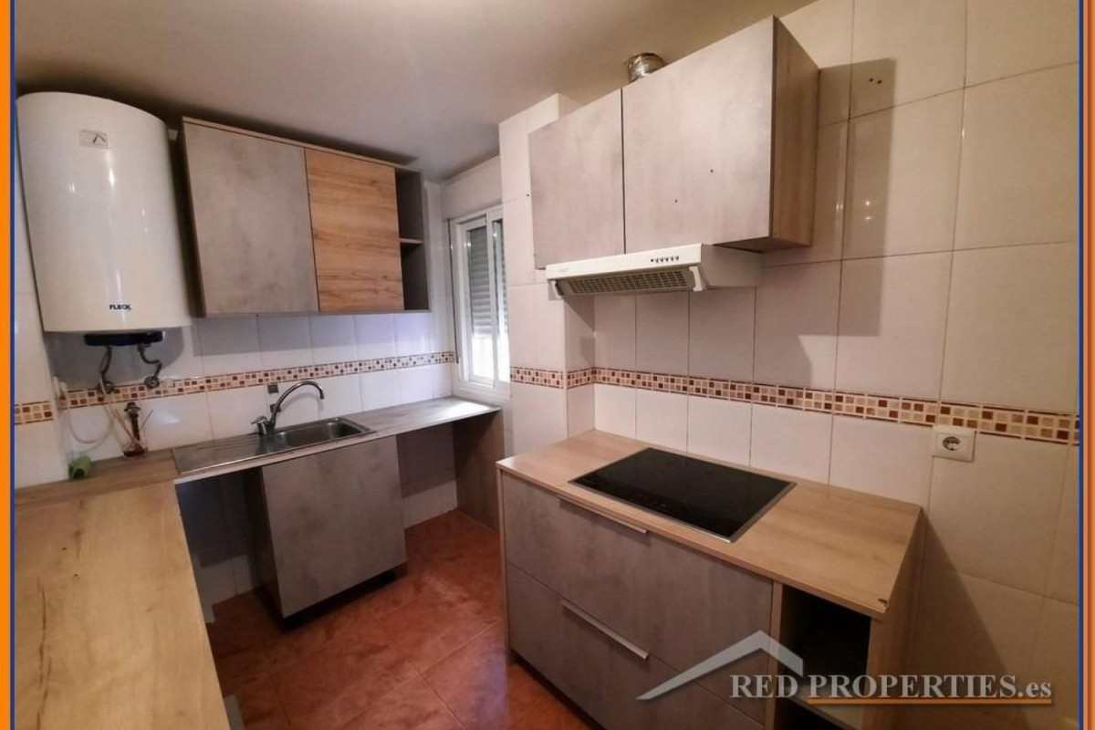 Piso en venta en Yuncler, Yuncler
photo 4