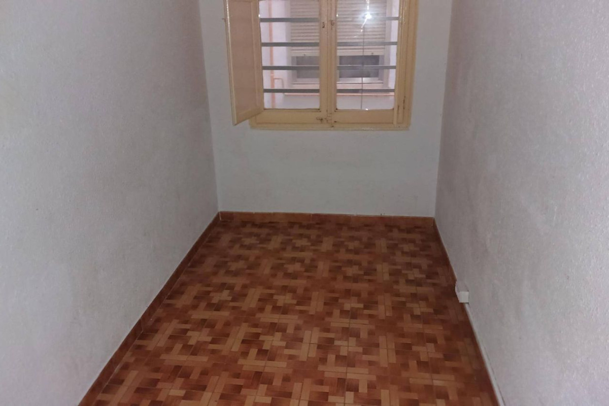 Venta de piso en La Florida - Les Planes, Hospitalet de Llobregat
 photo 5