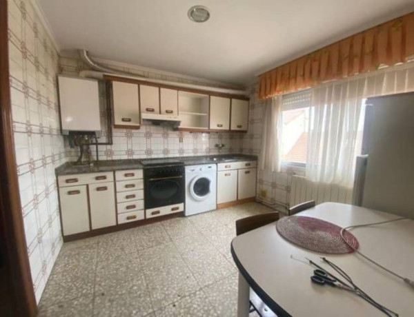 Piso en venta en , Lardero photo 3