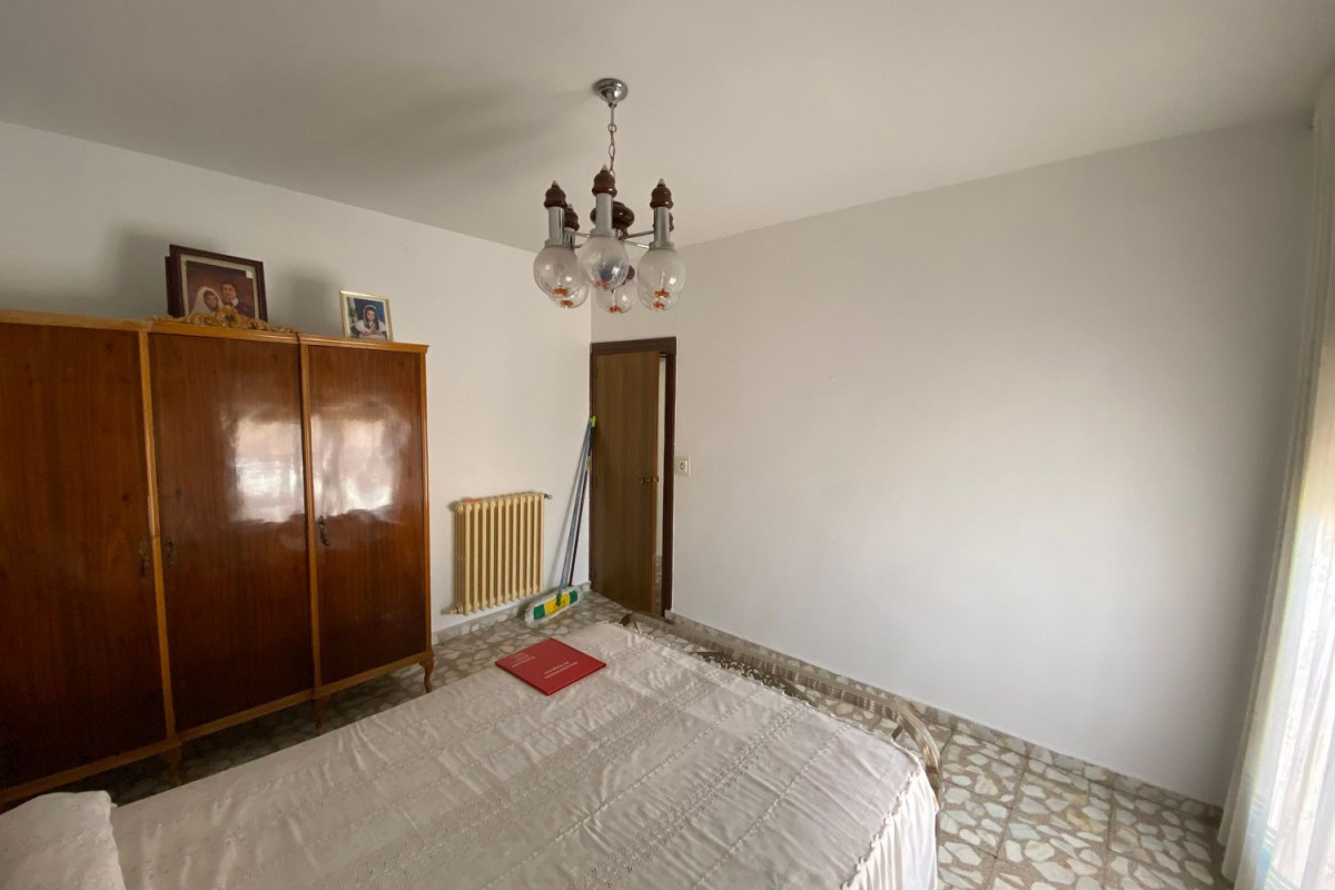 Sale of independent chalet in Center, Arganda
 photo 4