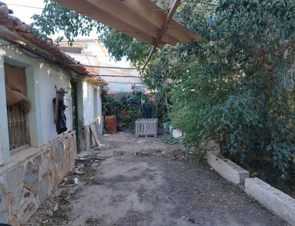 Terreno en venta en Las Calderonas s/n thumbnail 2