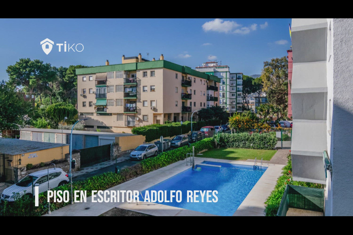 Sale of apartment in Calle Escritor Adolfo Reyes, Torremolinos
photo 2