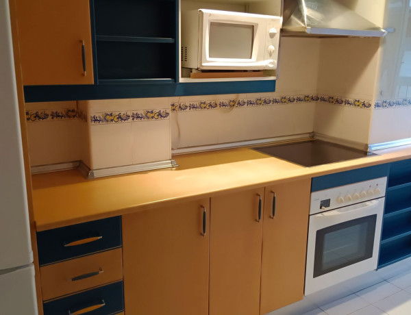 Penthouse for sale in , Santa Marta de Tormes thumbnail 1