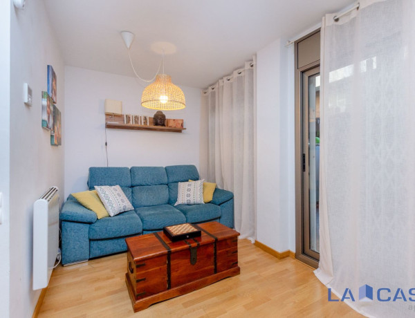 Piso en venta en Calle de Castelao, Hospitalet de Llobregat thumbnail 1