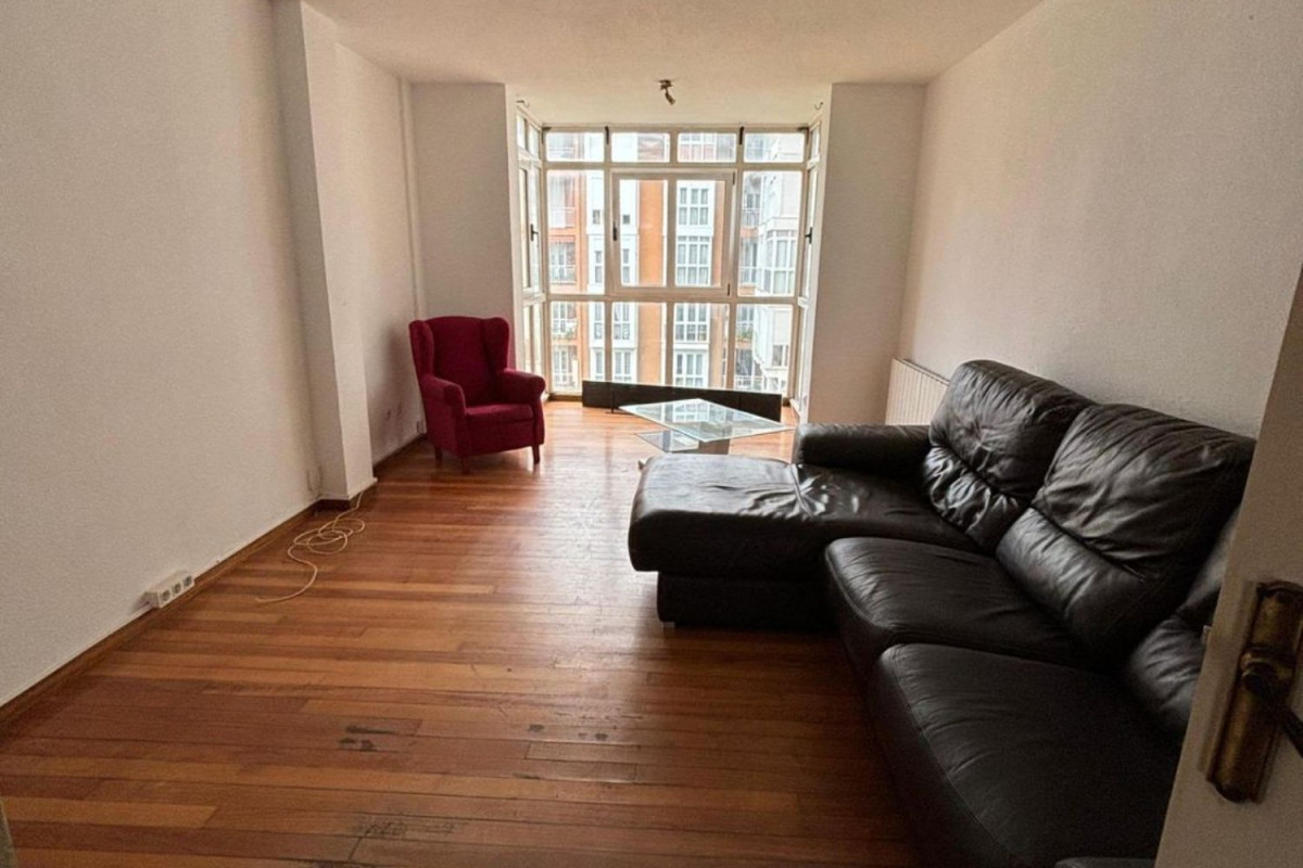 Sale of apartment in Calle San Martín del Pino, Santander
 photo 2