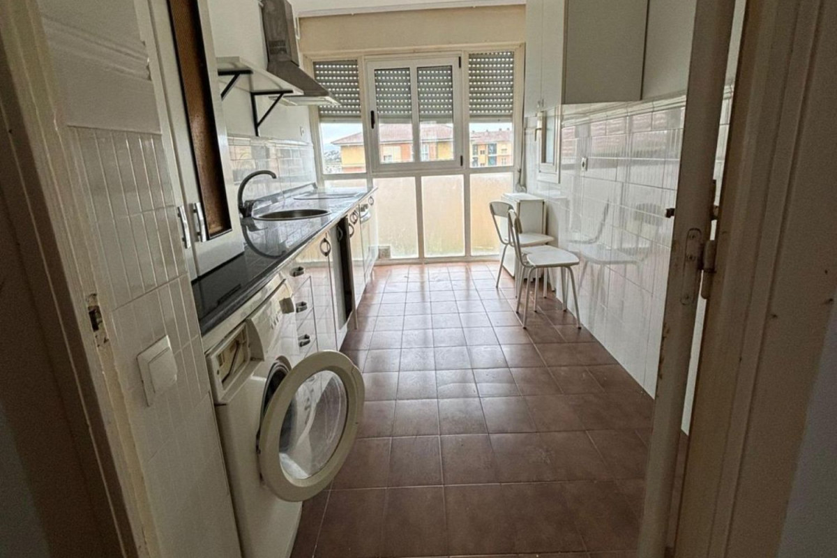 Sale of apartment in Calle San Martín del Pino, Santander
 photo 5