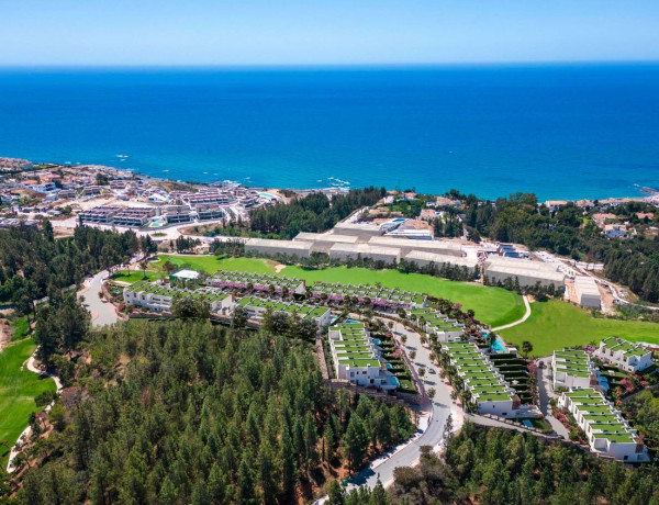 Chalet adosado en venta en Avenida Carmen Werner , Mijas thumbnail 2