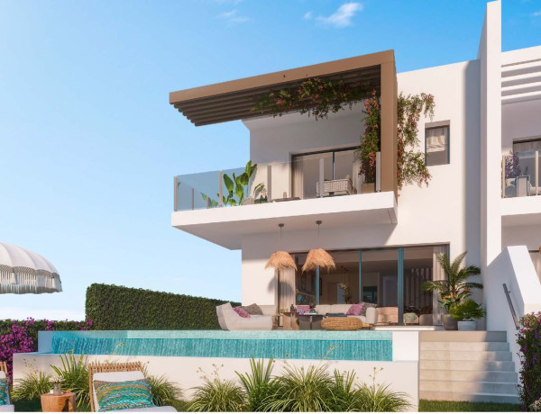 Chalet adosado en venta en  Avenida Carmen Werner , Mijas photo 4