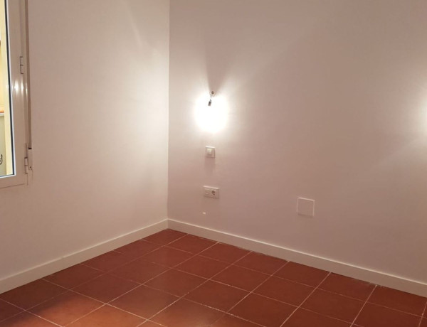 Продажа первого этажа в Calle de las Minas, Madrid thumbnail 1