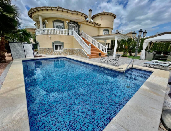 Detached villa for sale in , Benferri photo 1