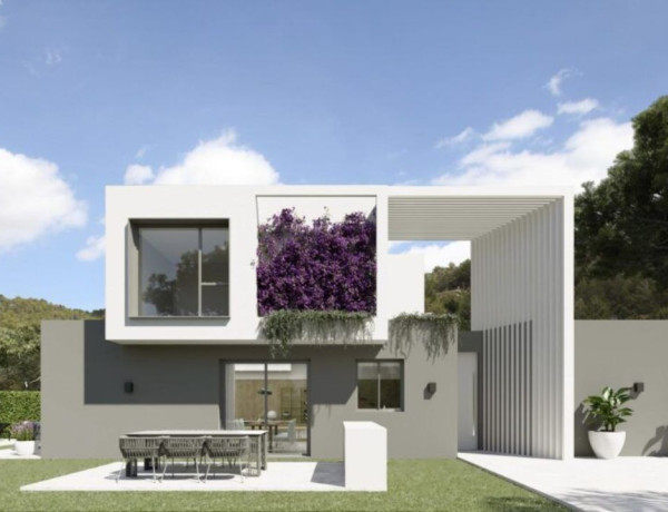 Chalet independiente en venta en La Font - Mezquitas , San Juan de Alicante thumbnail 1