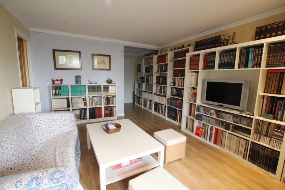 Sale of apartment in Santiago - Coronation, Jerez de la Frontera
photo 3