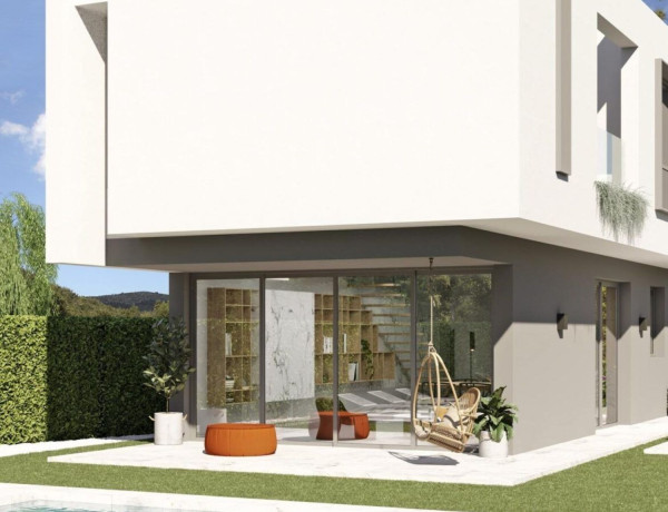 Chalet independiente en venta en La Font - Mezquitas , San Juan de Alicante thumbnail 1