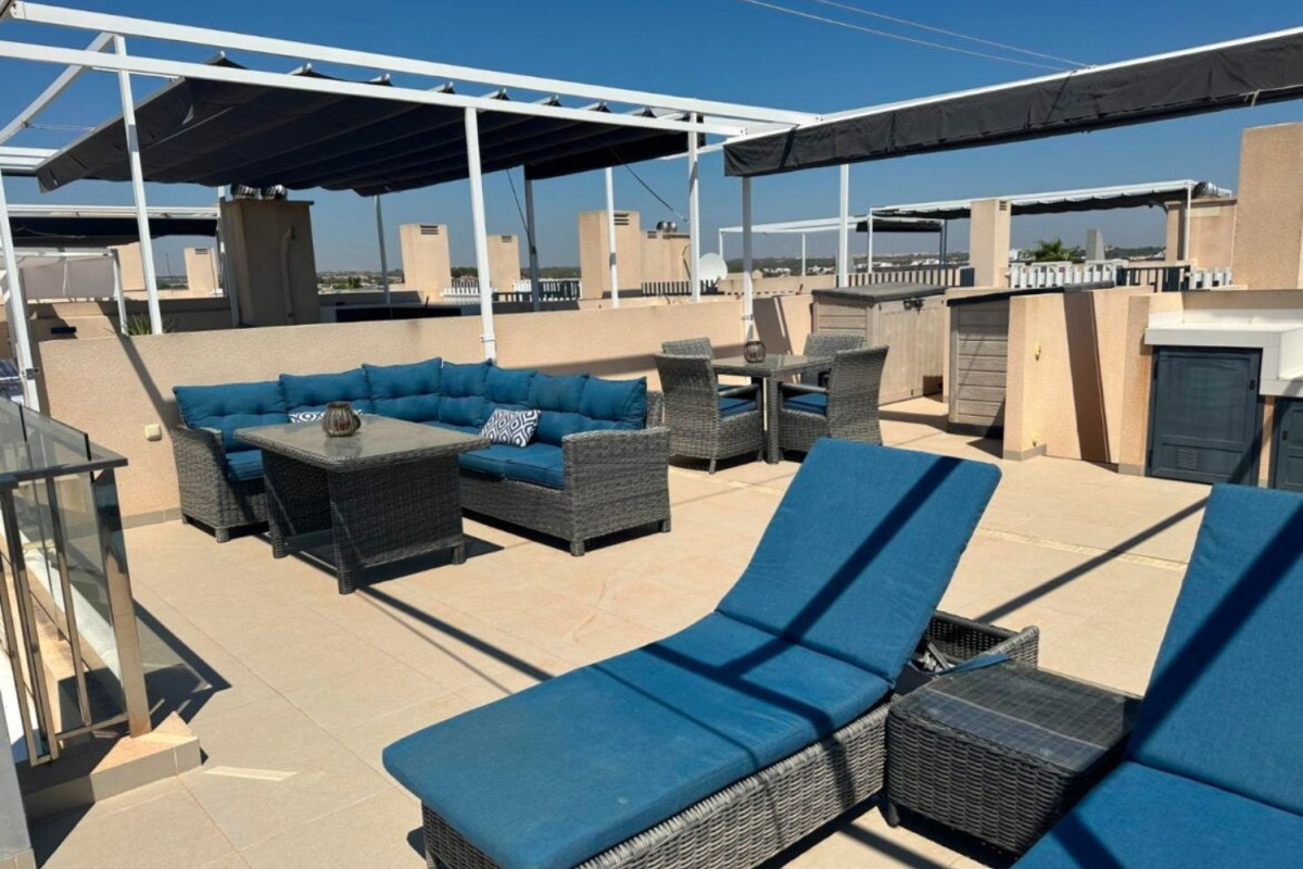 Venta de bajo en Zona Pueblo, Pilar de la Horadada
photo 2