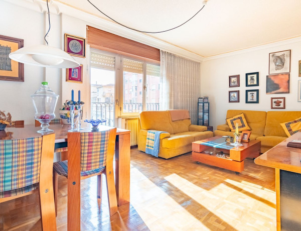 Apartment for sale in  Paseo de la Estación, Salamanca photo 4