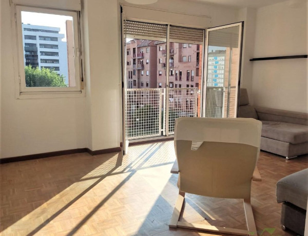 Продажа квартиры в Calle de Eduardo de Fraga Torrejón, Oviedo photo 1