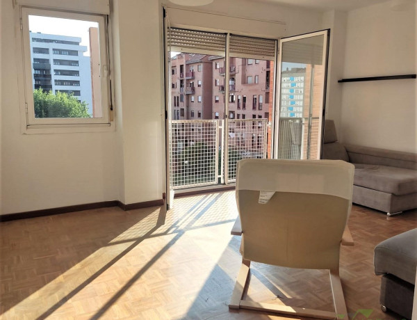 Продажа квартиры в Calle de Eduardo de Fraga Torrejón, Oviedo thumbnail 1