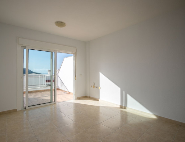 Piso en venta en  Chayofa , Arona photo 2
